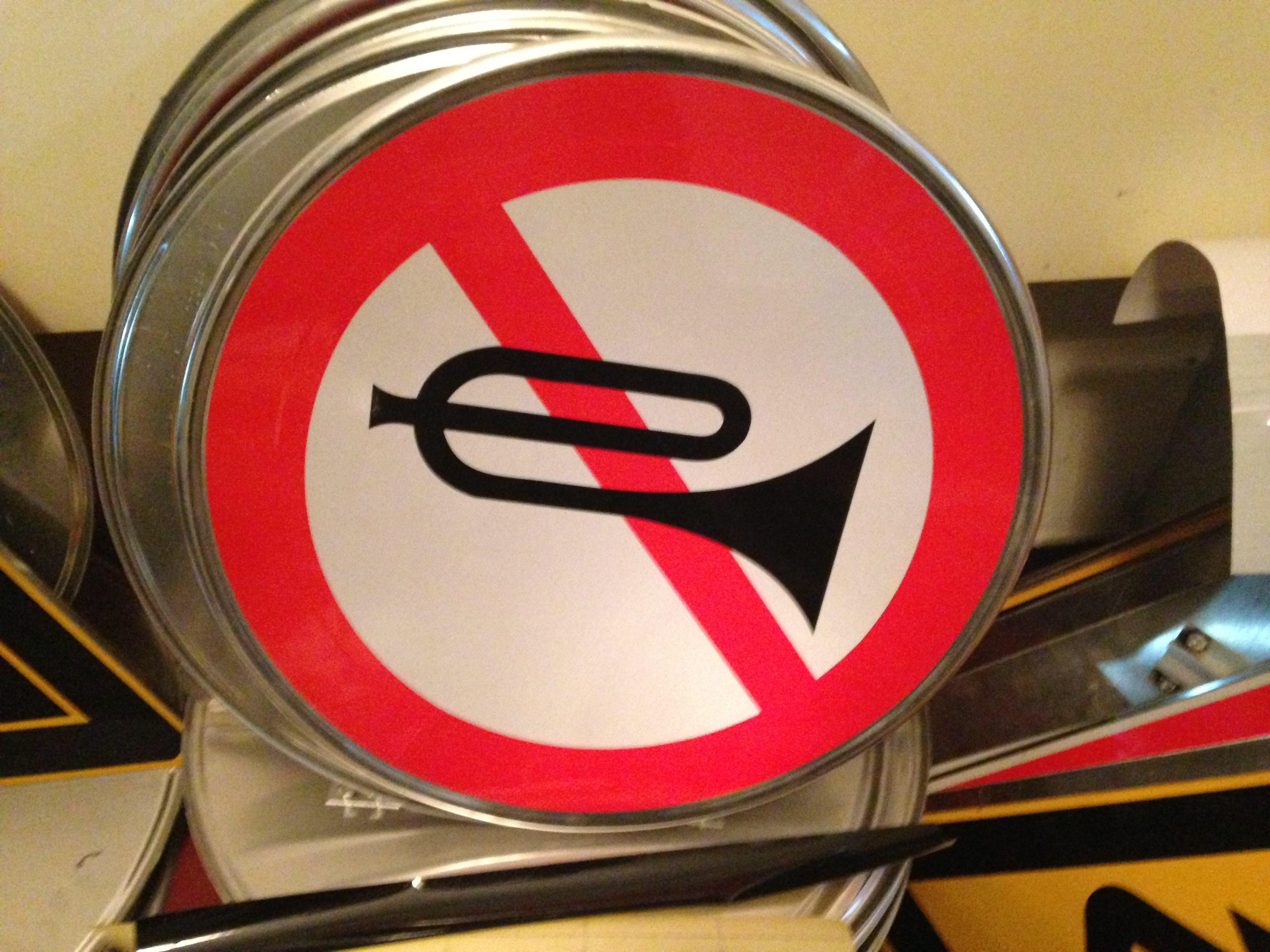 山東交通道路指示牌